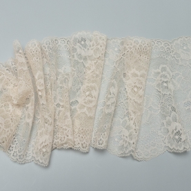 Elastic lace for lingerie, 17.5 cm, lychee (001190)