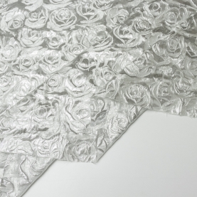 Jacquard fabric with silver roses (001332)